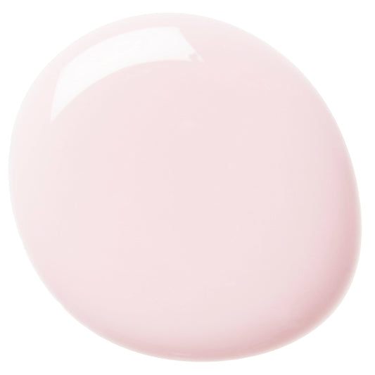 Dané Nail Polish – Farbwirkung auf lackierten Nägeln; Farbton ein weiches Blush-Rosa für einen natürlichen „Your nails, but better“-Look