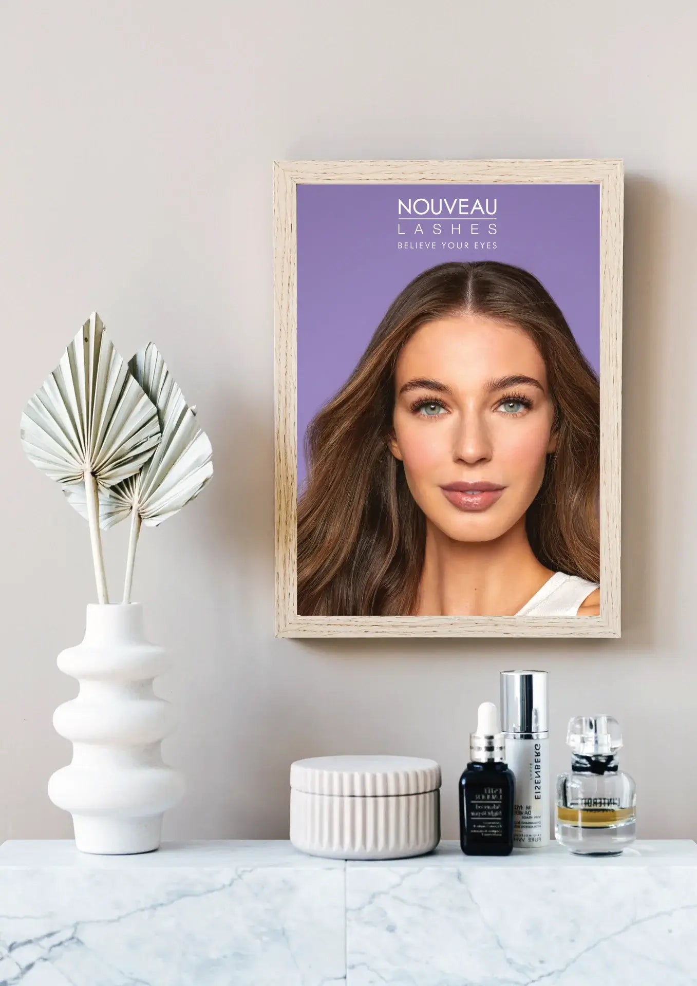 Digitale Nouveau Lashes Posterdatei Variante 4