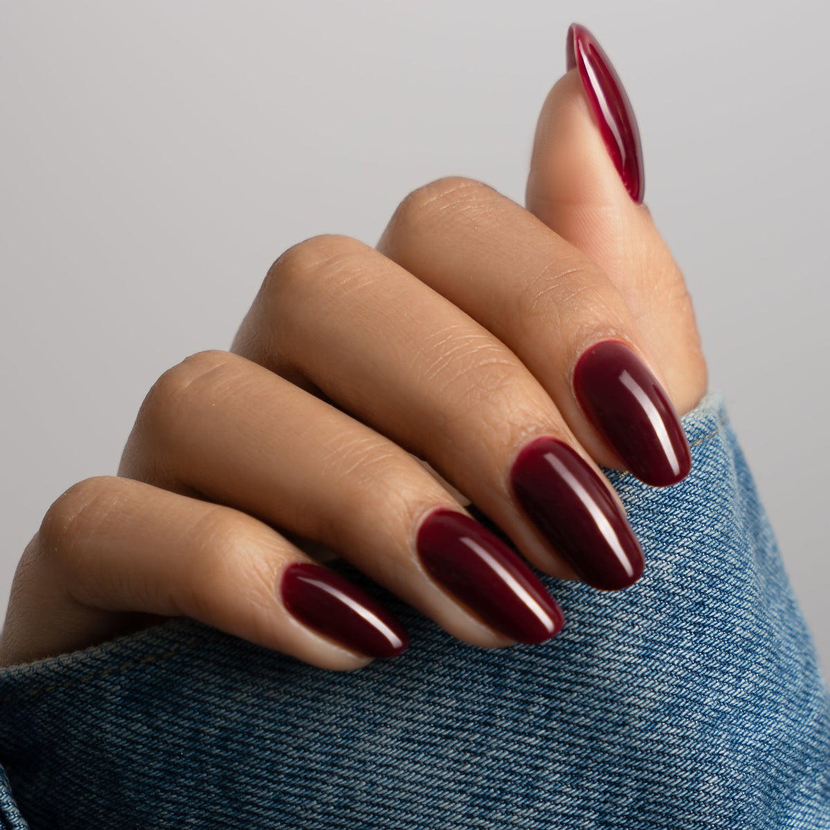 142 Ruby – Maniküre und Anwendung