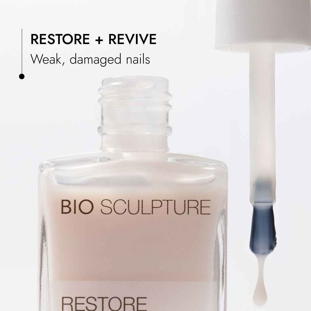 Bio Sculpture Lavender Base - geöffnete Flasche mit Pinsel für schwache Nägel