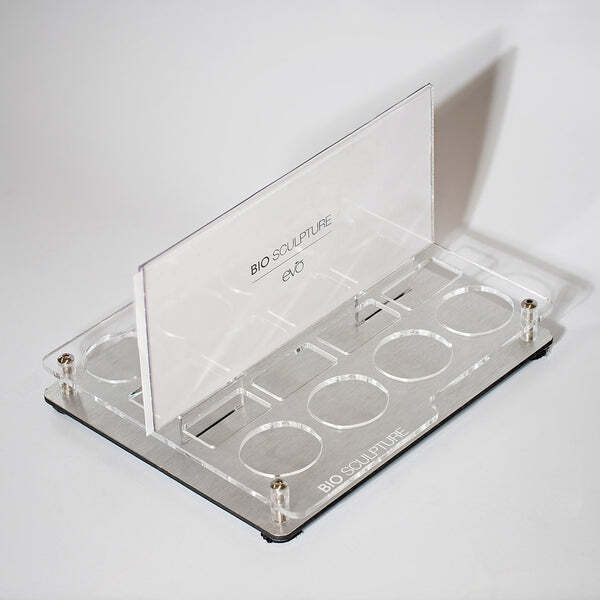 Ethos Display-Ständer Marketing Ethos Display-Ständer. Perfekt, um Kunden bei der Auswahl der besten Behandlungen für ihre Nägel im Verkauf zu unterstützen. Ohne Inhalt Bio Sculpture