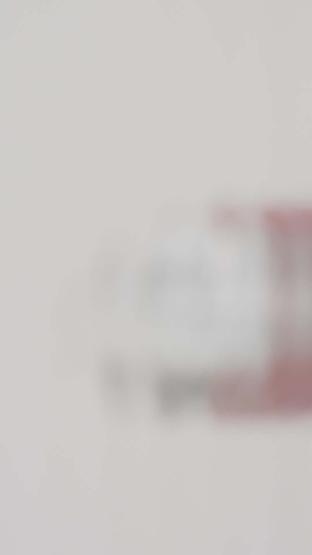 Builder Gel Gel - BIOGEL Entdecken Sie unvergleichliche Stärke mit unserem neuen, ultradünnen Aufbaugel. Diese mit Fasern angereicherte Basis- und Aufbauformel minimiert die Masse und maximiert gleichzeitig Haltbarkeit und Flexibilität. Sie trägt dazu bei